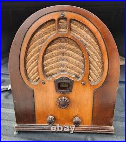 Vintage PHILCO JR. RADIO Superheterodyne Model 81 Tabletop Tube Old Radio