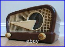 Vintage PHILCO tube radio FLYING WEDGE 48-230-121 retro Transitone ivory 1948
