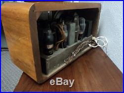 Vintage Packard Bell Model 35H Stationized Wood Case Tube Radio 1938