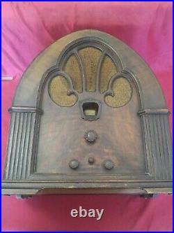 Vintage Philco 1931 Cathedral Tube Radio Model 90, For Parts or Repair