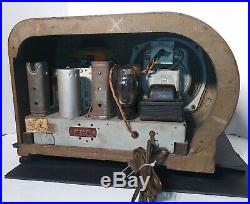 Vintage Philco 1938 Bullet Superheterodyne Tabletop Tube Radio # 38-10 Works