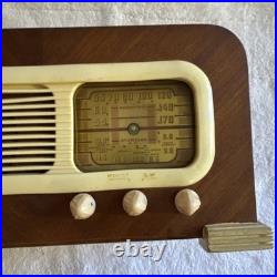 Vintage Philco 41-221 Tube Radio AM Broadcast SW Overseas Wood Not Working