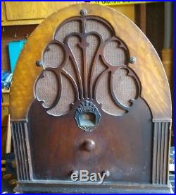 Vintage Philco Baby Grand Cathedral Table Top Radio Model 20 Wooden 1930