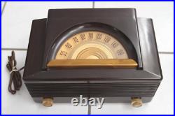 Vintage Philco Bakelite Tube Radio 1950's # 50-920 For Repair Hums, Good Cosmetic