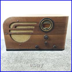 Vintage Philco Model 37-630 Tube Radio Wood AM/SW For REPAIR or Restoration