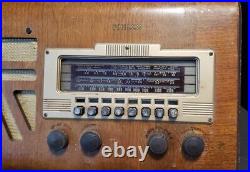 Vintage Philco Model 40-155 Large Tabletop Radio