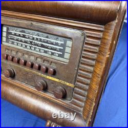 Vintage Philco Model 41-255 Tube Radio