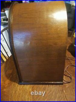 Vintage Philco Model 44 Cathedral Radio Looks Great Perfect Candidate to Restore