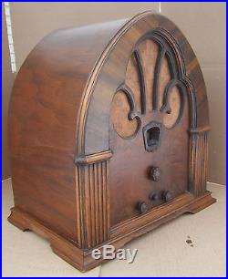 Vintage Philco Model 90 Cathedral Radio For Repair