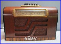 Vintage Philco Radio Model 39-17 Wood Great Shape Rare Antique