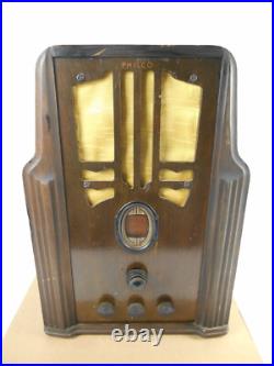 Vintage Philco Tombstone Tabletop Tube Radio Model 620