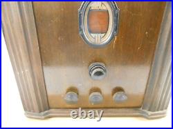 Vintage Philco Tombstone Tabletop Tube Radio Model 620