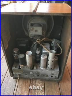 Vintage Philco Tombstone Tube Radio Nice