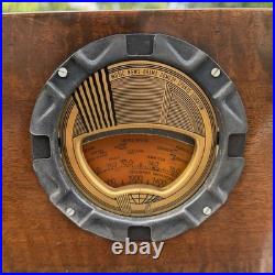 Vintage Philco Tube Radio Model 38-9 Art Deco Curved Design FOR PARTS/REPAIR