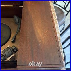 Vintage Philco Tube Radio Phonograph Model 49-1405 with record player Wood Case Vintage Philco Tube Radio Phonograph Model 49-1405 with record player Wood Case