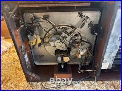 Vintage Philco Tube Radio Phonograph Model 49-1405 with record player Wood Case Vintage Philco Tube Radio Phonograph Model 49-1405 with record player Wood Case