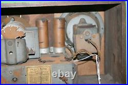 Vintage Philco Wood Table Top Radio Model 52 FOR PARTS OR REPAIR
