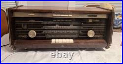 Vintage Philips FM MW LE Tube Radio Working Condition