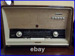Vintage Philips/Norelco B5X98A Tube Radio Mint