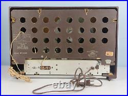 Vintage Philips P145 AM Tube Radio, Large