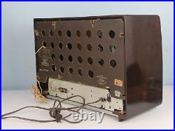 Vintage Philips P145 AM Tube Radio, Large