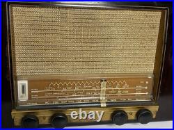Vintage Philips P145 Tube Radio Working AM Shortwave Wood Cabinet Toronto 1950s