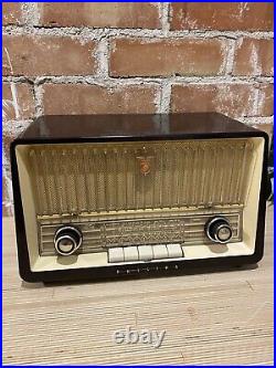 Vintage Philips Portugal Tube Radio B3X 75U /00 1939-45