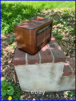 Vintage Pre-War General Electric Tube Radio Model J-51 Vintage Pre-War General Electric Tube Radio Model J-51