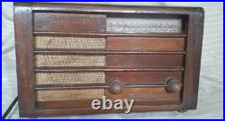 Vintage RARE 1946 Detrola model 571 AM Tube Radio, Wood Case, Working Tested