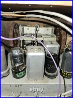 Vintage RARE General Electric Model H-624 Tube Radio Working