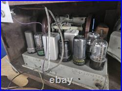 Vintage RARE General Electric Model H-624 Tube Radio Working