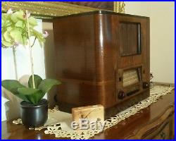 Vintage RCA 87T2 AM/SW Push Button/Magic Eye Radio (1937) BEAUTIFUL and RESTORED