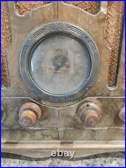 Vintage RCA Cathedral Radio Model 121 Circa 1933