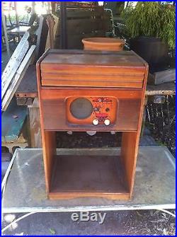Vintage RCA Childs Tube Radio and Record Player 1950s wood case