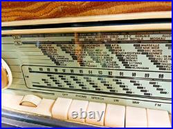 Vintage RCA Model 67QR73-FM-W Tube Radio Super heterodyne, Graetz Germany, 1956