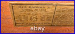 Vintage RCA RADIOLA 21 /AR1258 Untested with ALL 5 TUBES & 2 MANUALS untested