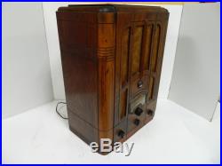 Vintage RCA Radio Model T8-18 (1936)