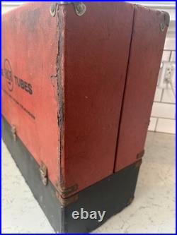 Vintage RCA Radio / TV Repairman Tube Case Caddy With 132 Untested Tubes