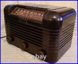 Vintage RCA Radiola 61-10 AM & SW 9-12MHz Bakelite 6-Tube Radio Working Tested