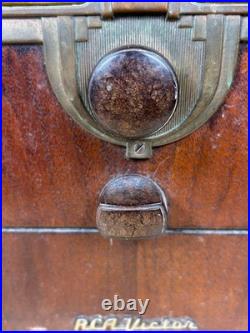 Vintage RCA Superheterodyne AM/SW Tombstone Tube Radio 5T 1936 Tested Works Wood