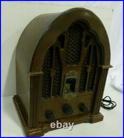 Vintage RCA Tombstone Cathedral Radio Model Antique Reproduction RP-3895 WORKS