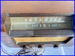 Vintage RCA Victor 1946 Tube Radio Model 66X3 Wood Cabinet Vintage RCA Victor 1946 Tube Radio Model 66X3 Wood Cabinet