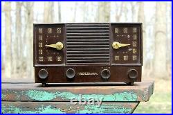 Vintage RCA Victor AM FM Tube Radio Bakelite Model 2-XF-91