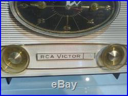 Vintage RCA-Victor Alarm Clock/Tube Radio Model 1-RD-41