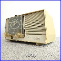 Vintage RCA Victor C-4EM Tube Radio Clock Levermatic AM MCM Cream White Works
