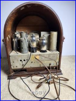 Vintage RCA Victor Cathedral Tube Radio Wood Cabinet 1930s Antique