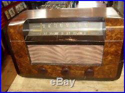 Vintage RCA Victor Model 66X3 TUBE RADIO Art deco