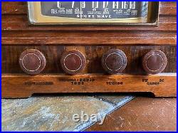 Vintage RCA Victor Radio Model 16T2 1940s wood AM Short Wave Tube Radio Works