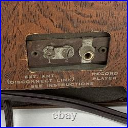 Vintage RCA Victor Tube Radio Art Deco WORKS GREAT CONDITION