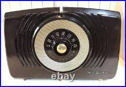 Vintage RCA Victor Tube Radio Model X-551